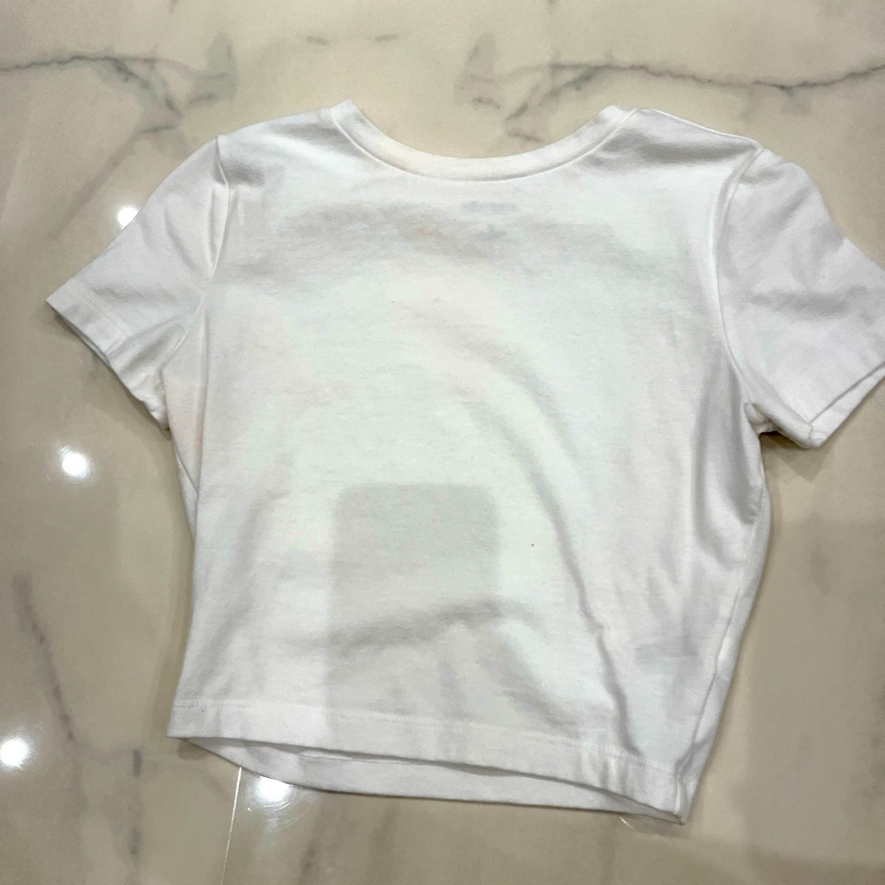 Basic white crop top!